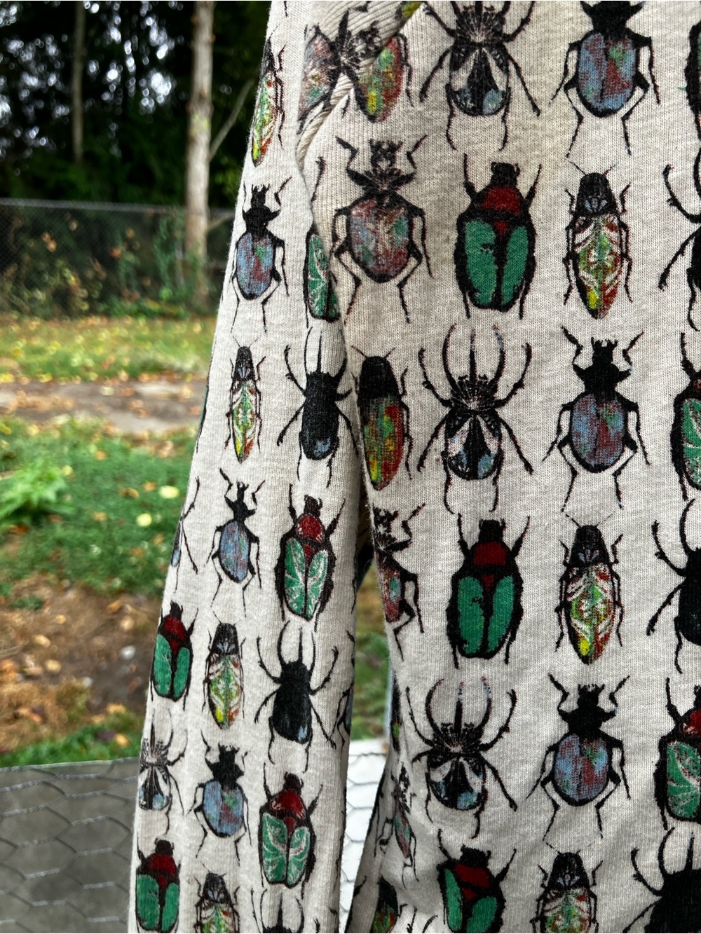 Threadless Select Beetles Cardigan 🪲 Size Medium Made in USA - Picture 2 of 6